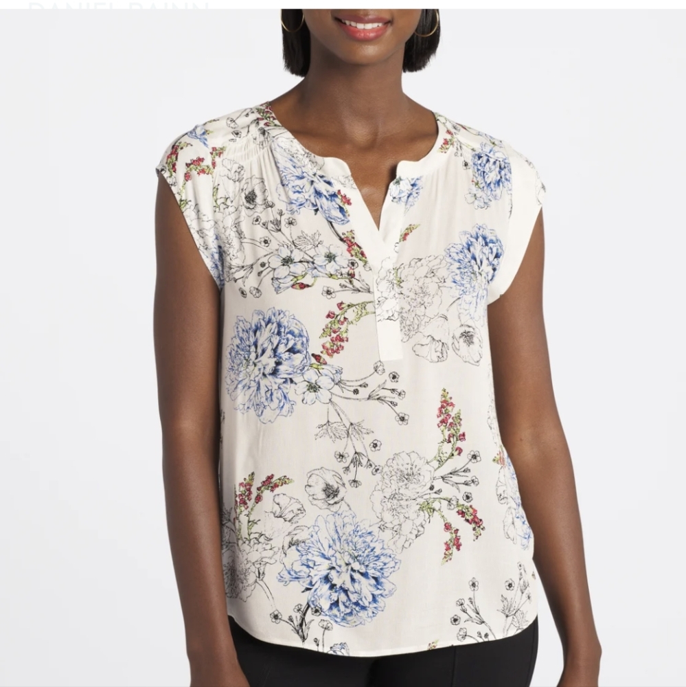 Daniel Rainn Bettola Split Neck Blouse- Size M